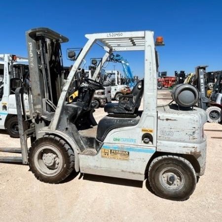 Used 2018 UNICARRIERS MUG1F2A30 Pneumatic Tire Forklift for sale in Odessa Texas