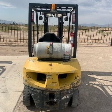 Used 2014 KOMATSU FG25T-16 Pneumatic Tire Forklift for sale in El Paso Texas