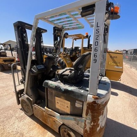 Used 2018 NISSAN MCT1B2L25S Electric Forklift for sale in Odessa Texas