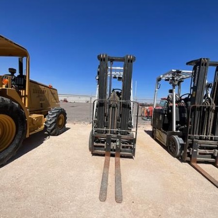 Used 2018 NISSAN MCT1B2L25S Electric Forklift for sale in Odessa Texas