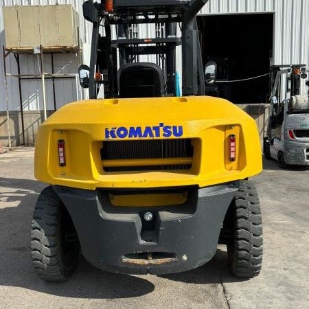 Used 2022 KOMATSU FH70-2 Pneumatic Tire Forklift for sale in El Paso Texas