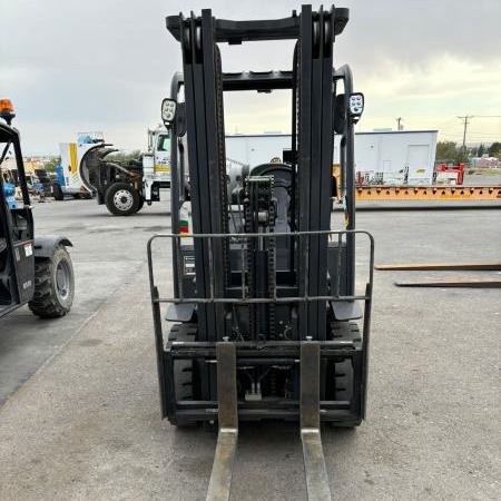 Used 2019 LIUGONG CLG2025G Pneumatic Tire Forklift for sale in El Paso Texas