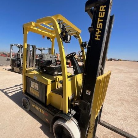 Used 2013 HYSTER E50XN Electric Forklift for sale in Odessa Texas