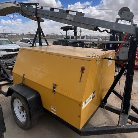 Used 2006 WARREN WCW64MH Light Tower for sale in Odessa Texas