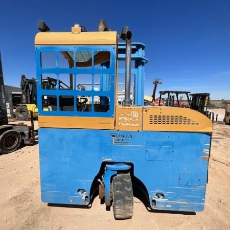 Used 2007 OMEGA 4DH12-08Q-48UP Side Loader Forklift for sale in Odessa Texas