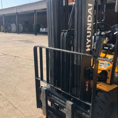 Used 2019 HYUNDAI 25L-7A Pneumatic Tire Forklift for sale in Garland Texas