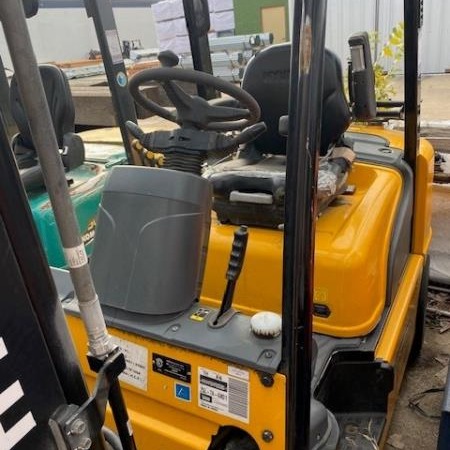 Used 2021 HYUNDAI 25L-7A Pneumatic Tire Forklift for sale in Garland Texas