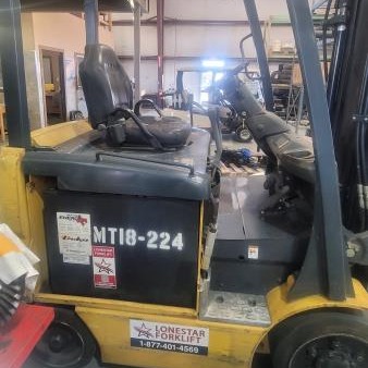 Used 2009 KOMATSU FB25SHU-6 Electric Forklift for sale in El Paso Texas