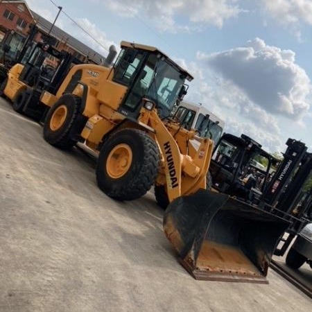 Used 2014 LIEBHERR L550IND Wheel Loader for sale in Odessa Texas