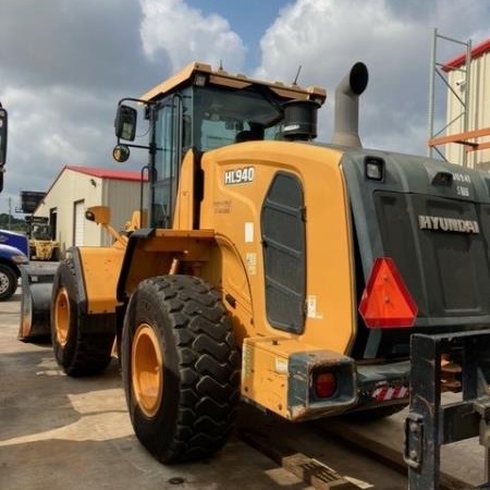 Used 2019 HYUNDAI HL940 Wheel Loader for sale in Houston Texas