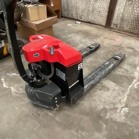 Used 2021 JUNGHEINRICH EJC B12A Electric Pallet Jack for sale in Langley British Columbia