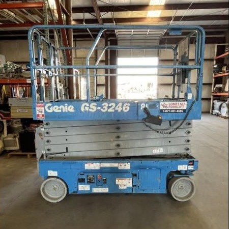 Used 2015 GENIE GS3246 Scissor Lift for sale in El Paso Texas