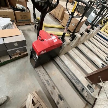 Used 2018 HANGCHA CBD15-A2MC1 Electric Pallet Jack for sale in Odessa Texas