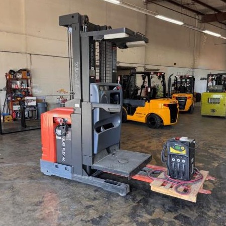 Used 1900 TOYOTA 7FBEU15 Cushion Tire Forklift for sale in Garland Texas