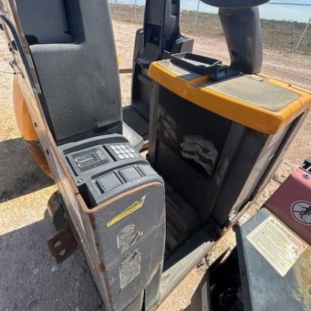 Used 2016 JUNGHEINRICH EZS530 Cushion Tire Forklift for sale in Odessa Texas