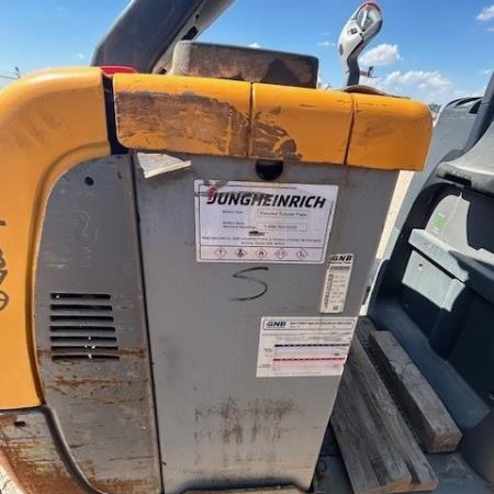 Used 2016 JUNGHEINRICH EZS530 Cushion Tire Forklift for sale in Odessa Texas