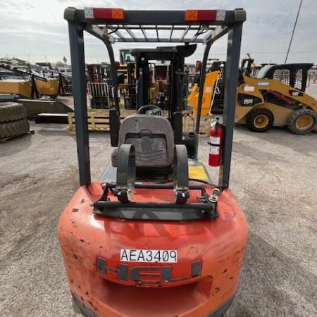 Used 2017 HELI CPYD25C-KU1H Cushion Tire Forklift for sale in Odessa Texas