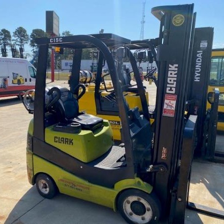 Used 1950 CLARK C15CL Cushion Tire Forklift for sale in Longview Texas