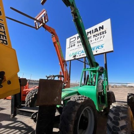 Used 2013 JLG 10042 Telehandler / Zoom Boom for sale in Odessa Texas