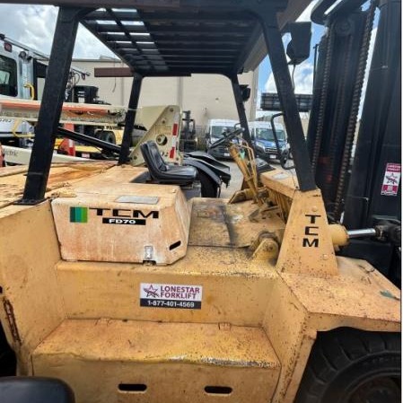 Used 1900 TCM FD70-2 Pneumatic Tire Forklift for sale in Houston Texas