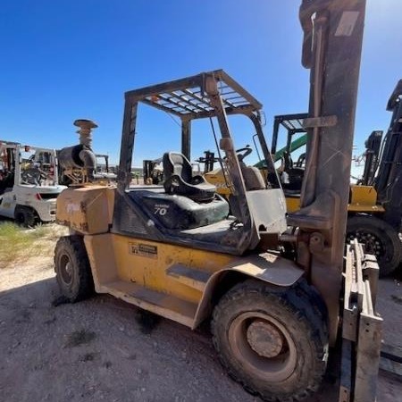 Used 2015 KOMATSU FD70-10 Pneumatic Tire Forklift for sale in Odessa Texas