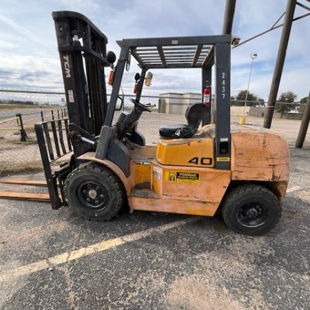 Used 2005 TCM FD40T9 Pneumatic Tire Forklift for sale in Odessa Texas