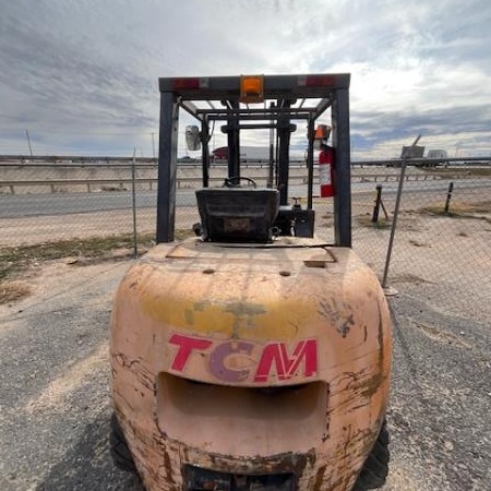 Used 2005 TCM FD40T9 Pneumatic Tire Forklift for sale in Odessa Texas