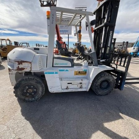 Used 2015 UNICARRIERS FD70-2 Pneumatic Tire Forklift for sale in Odessa Texas