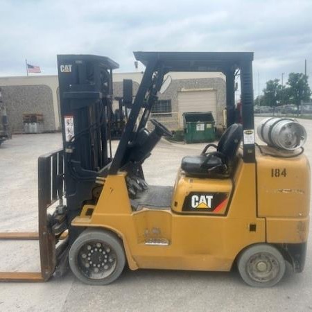 Used 2015 CAT GC40K Cushion Tire Forklift for sale in San Antonio Texas