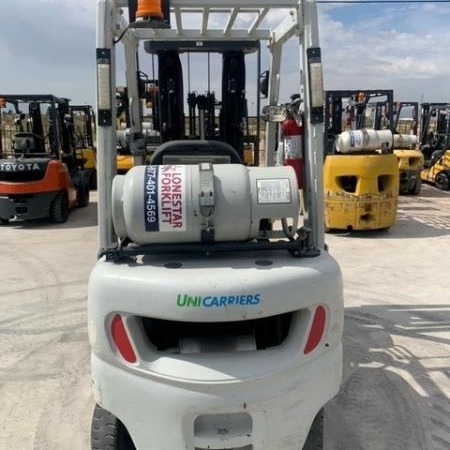 Used 2015 HYUNDAI 60D-7A Pneumatic Tire Forklift for sale in Garland Texas