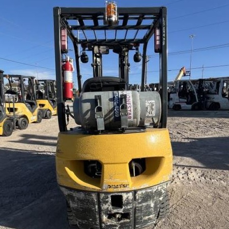 Used 2017 KOMATSU FG18HTU-20 Pneumatic Tire Forklift for sale in El Paso Texas