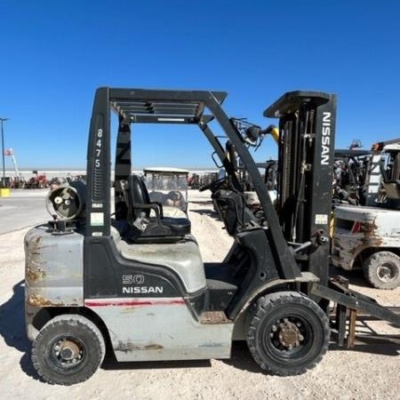 Used 2012 NISSAN MP1F2A25LV Pneumatic Tire Forklift for sale in Odessa Texas