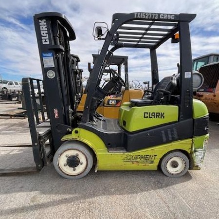 Used 2015 CLARK C25C Cushion Tire Forklift for sale in Odessa Texas